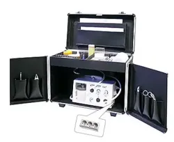Hadewe  Pedicurekoffer   trolly en stopcontact 
