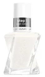 Essie Gel couture 136 first fitting