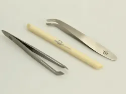 Malteser Pinzax, epileerpincet en combi-instrument set