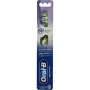 Oral B Pro 3D white hand tandenborstel